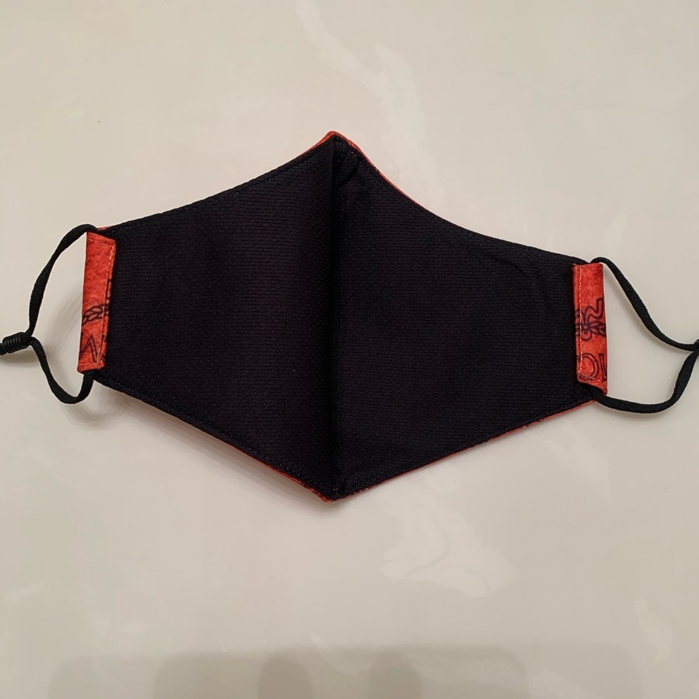 ***SOLD***Face Mask - Picture 2 of 3